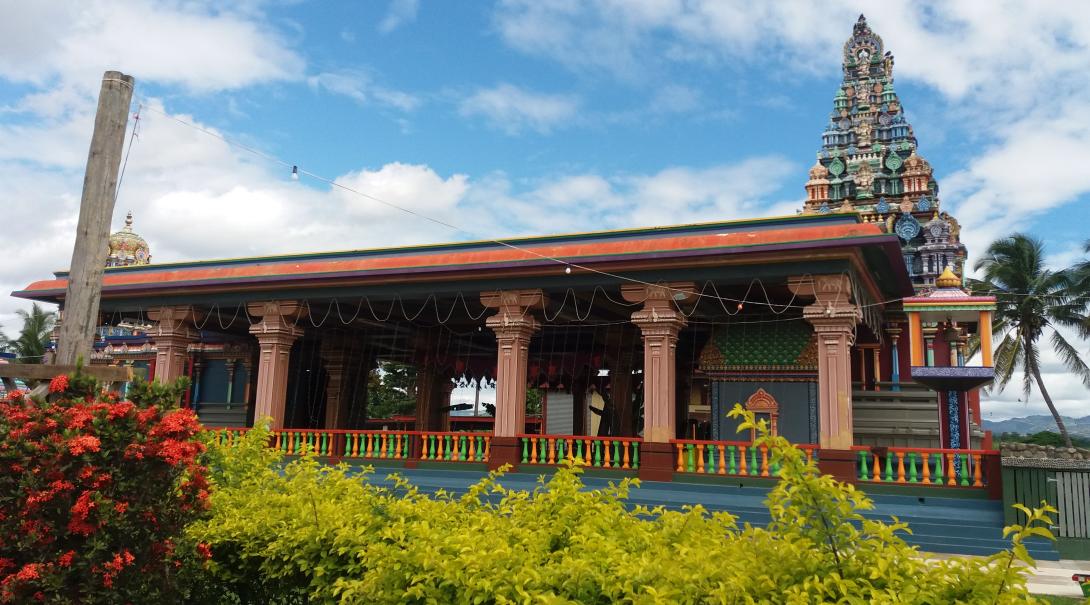 Volunteer in Fiji and see Sri Siva Subramaniya temple, a Hindu space of worship and practice on the outskirts of Nadi Town