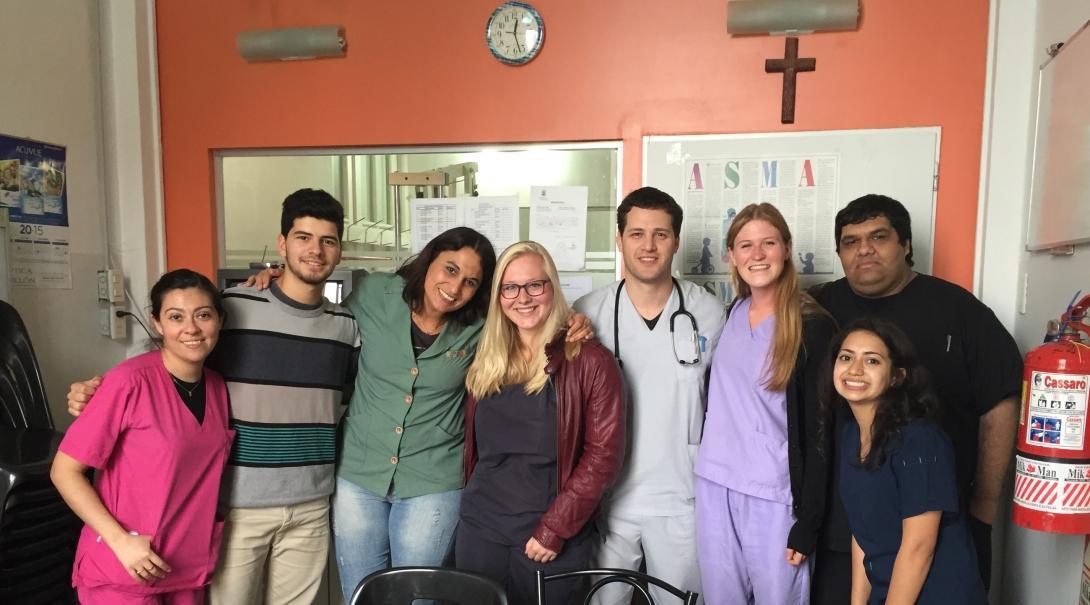 Local medical professionals with a group of Projects Abroad interns doing medical internships in Argentina. 
