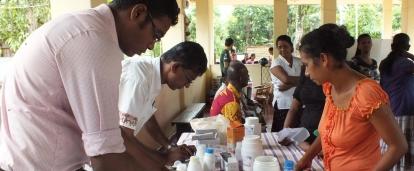 Gain international work experience on a pharmacy internship in Sri Lanka with Projects Abroad and assist with handing out and organising medications.