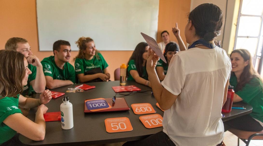 Projects Abroad interns playing a medical diagnosis game during their physiotherapy internship in Mexico.