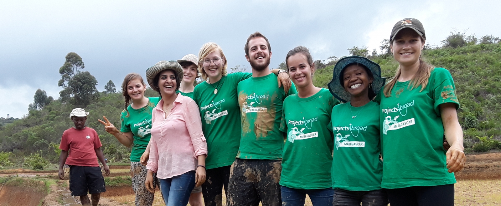 A group of Projects Abroad volunteers on one of our top rated volunteer abroad programs.